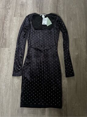 H&M Black Velvet Long Sleeve Rhinestone Bodycon Dress